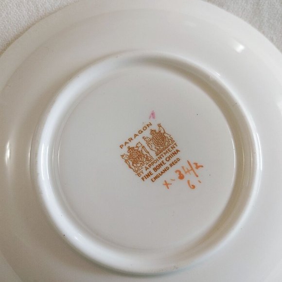 Paragon Vintage Double Warrant Yellow Floral Bone China Teacup And Saucer - Picture 5 of 11